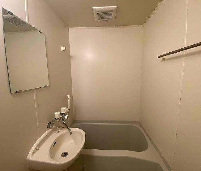 ※同タイプ部屋の写真となります