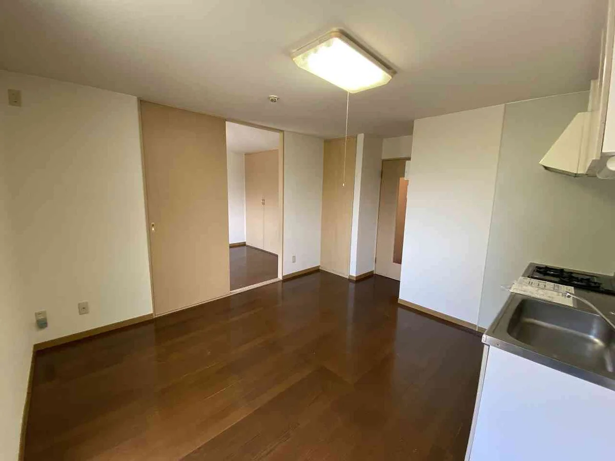 設備・仕様は号室により異なる為、現況を優先致します。