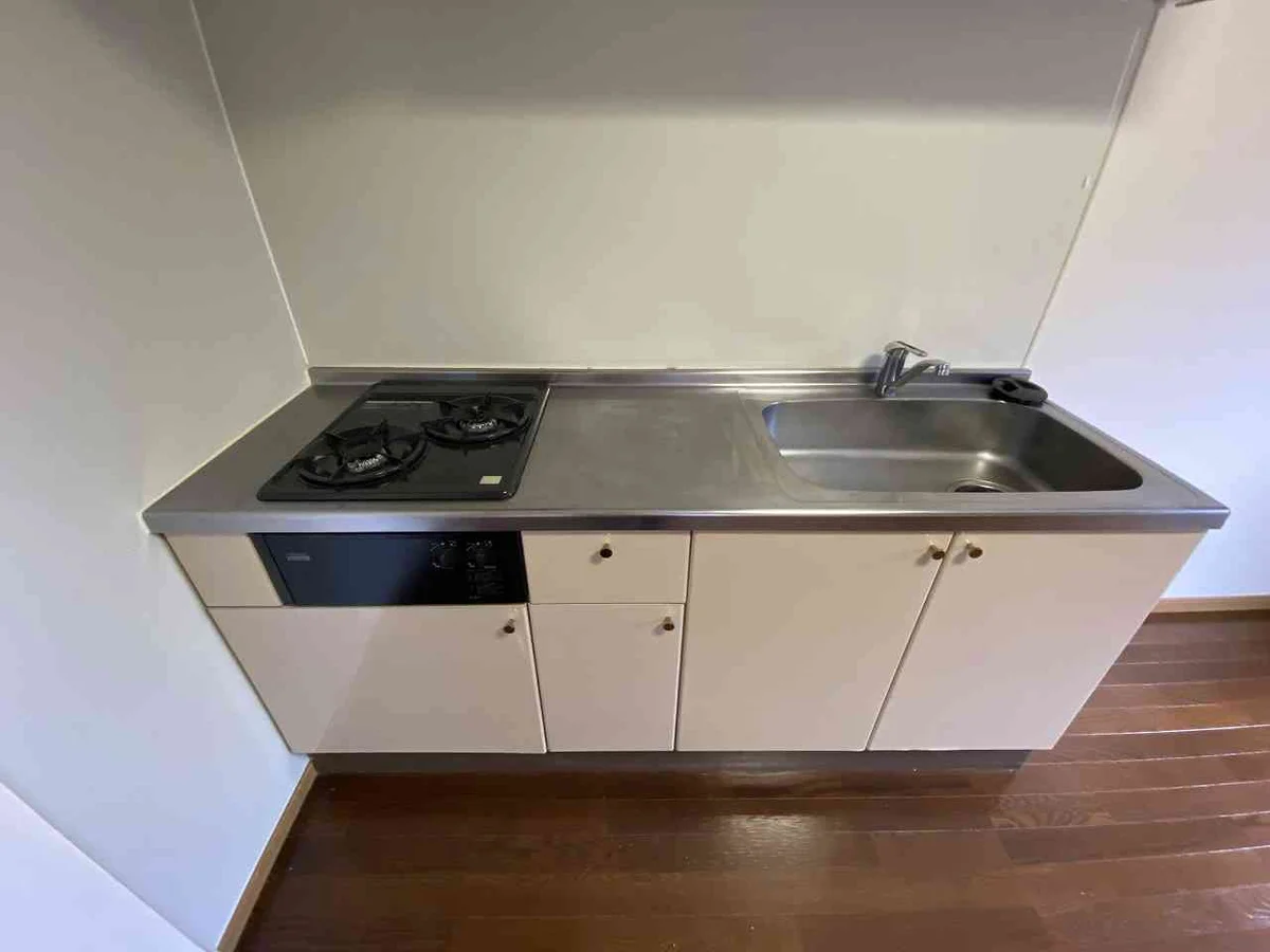 設備・仕様は号室により異なる為、現況を優先致します。