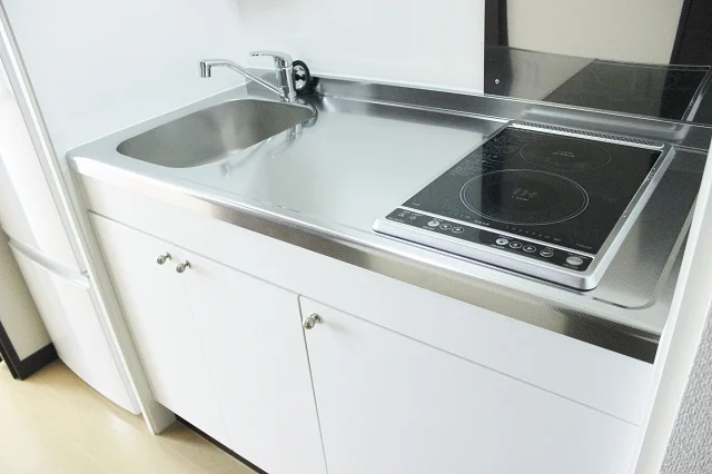 IHキッチン！収納もたくさんあります♪