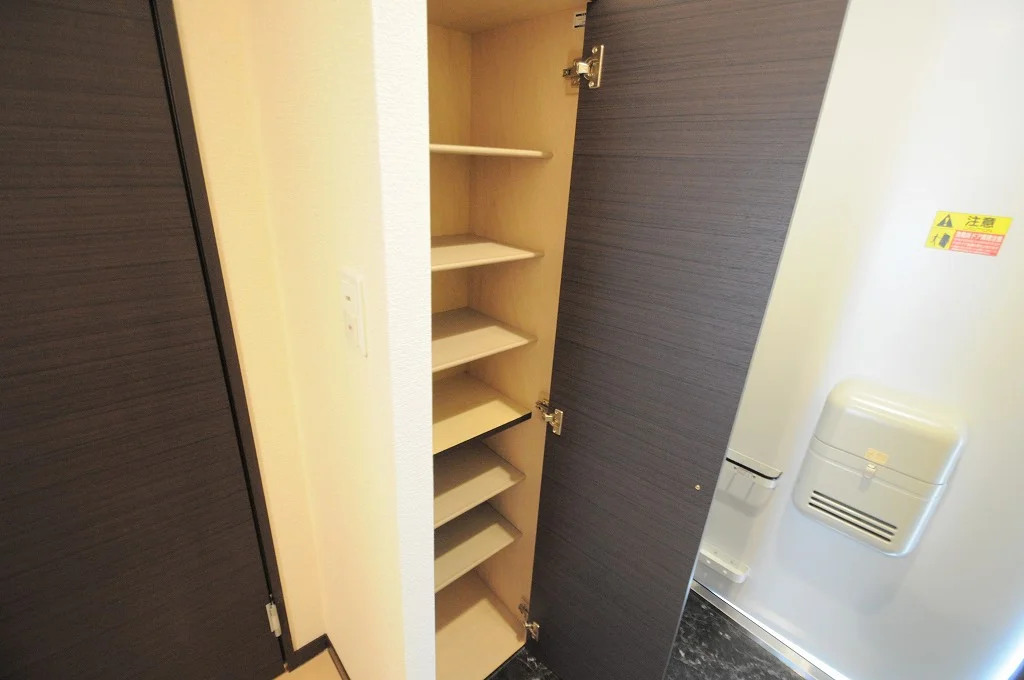 実際のお部屋と異なる場合がございます。