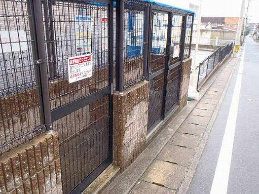 ゴミ置き場