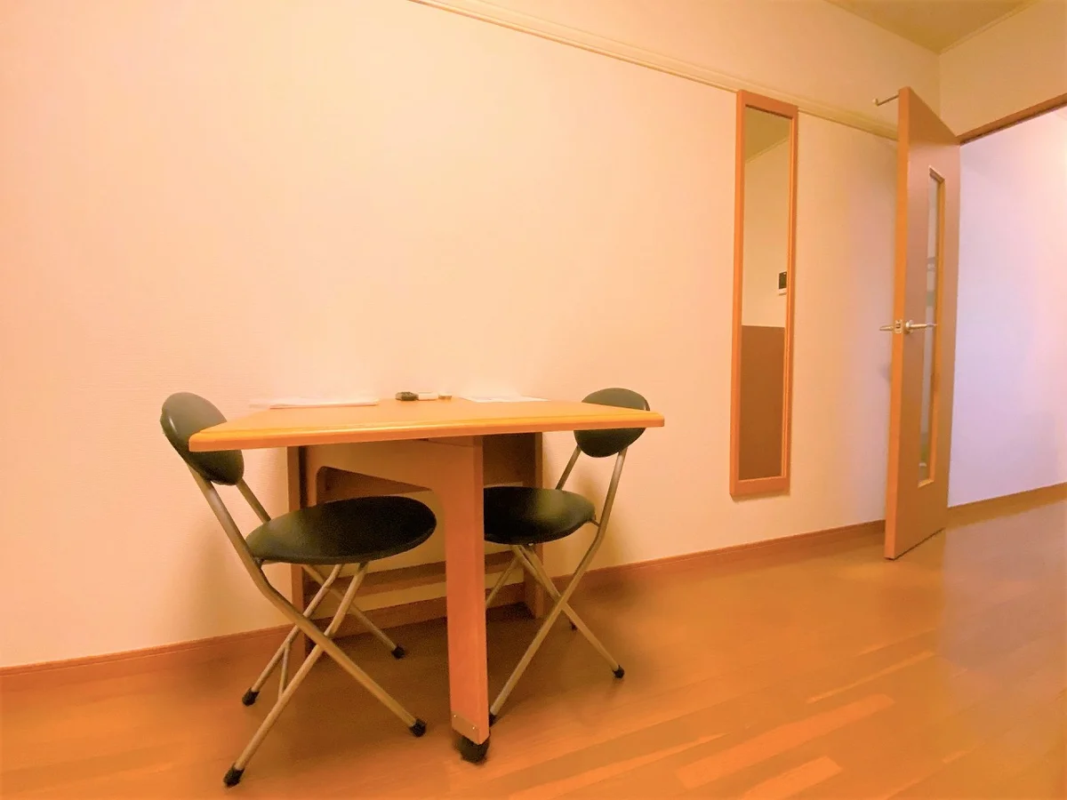 設備・使用は号室により異なる為、現況を優先致します。