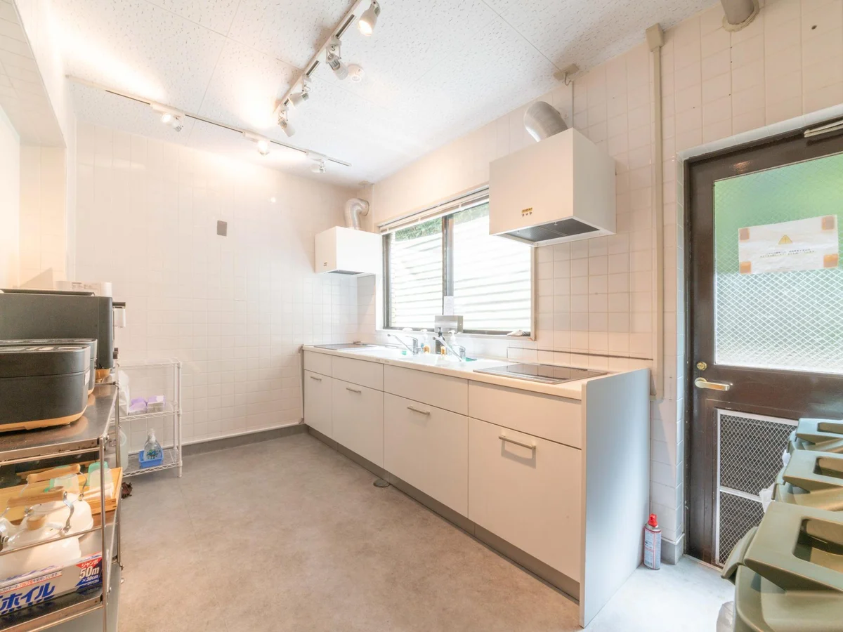 シェアキッチンはコンロが2箇所ありますよ。