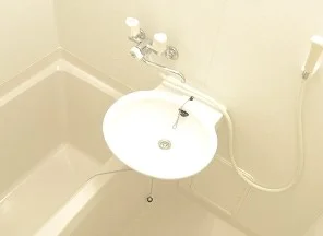 備品や設備仕様は号室等により異なります現地をご確認下さい。