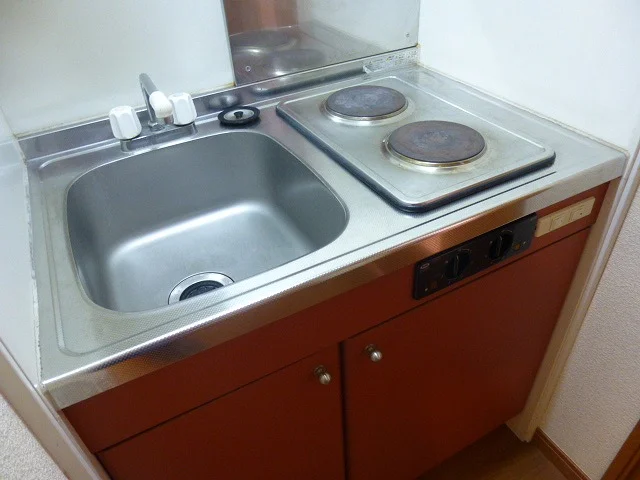 コンロは、電気コンロ２口です♪