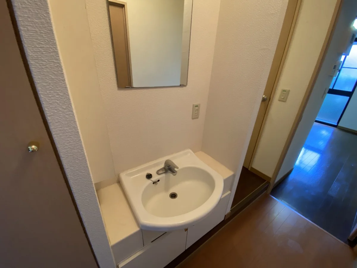 設備・仕様は号室により異なる為、現況を優先致します。