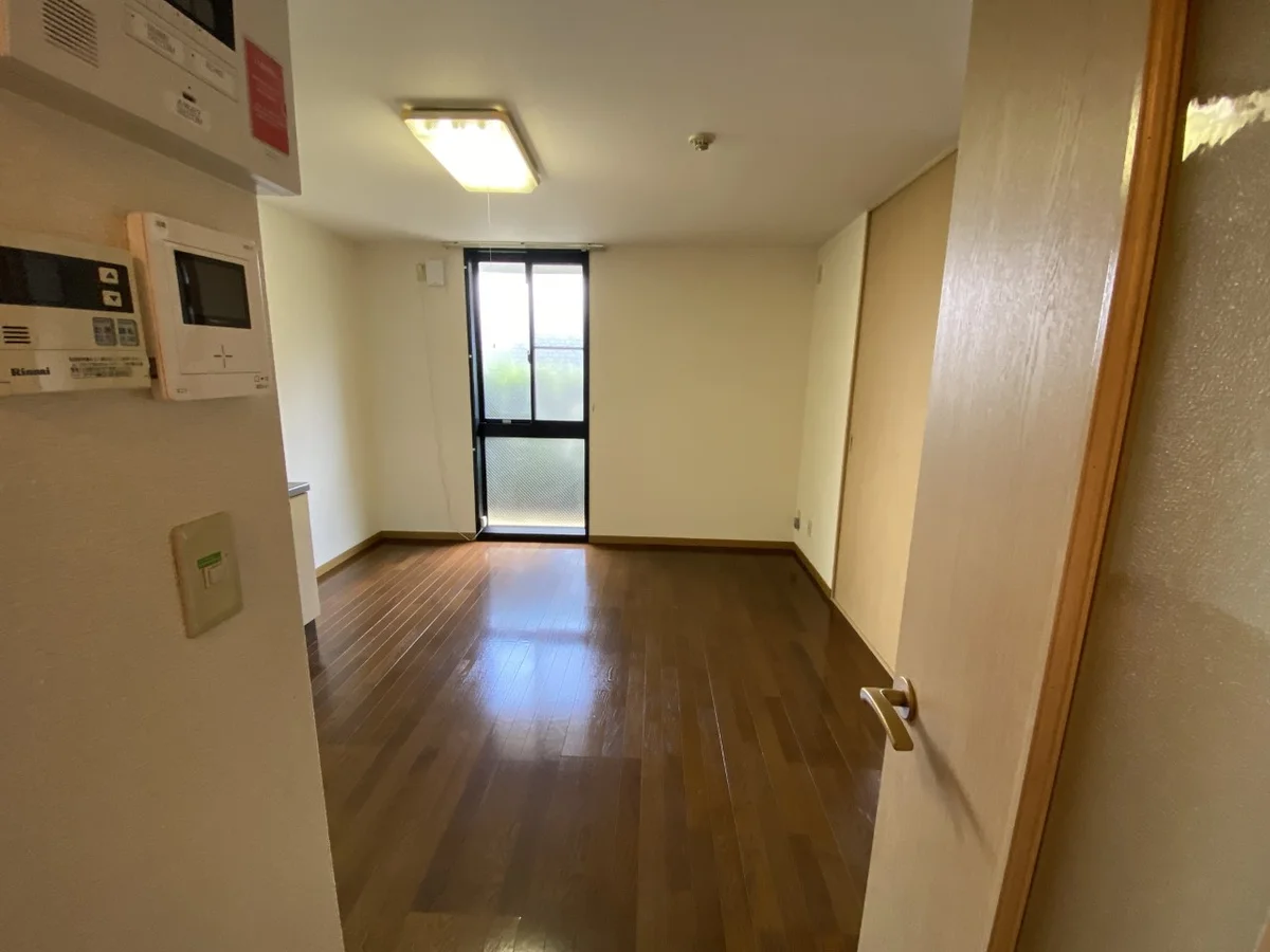 設備・仕様は号室により異なる為、現況を優先致します。