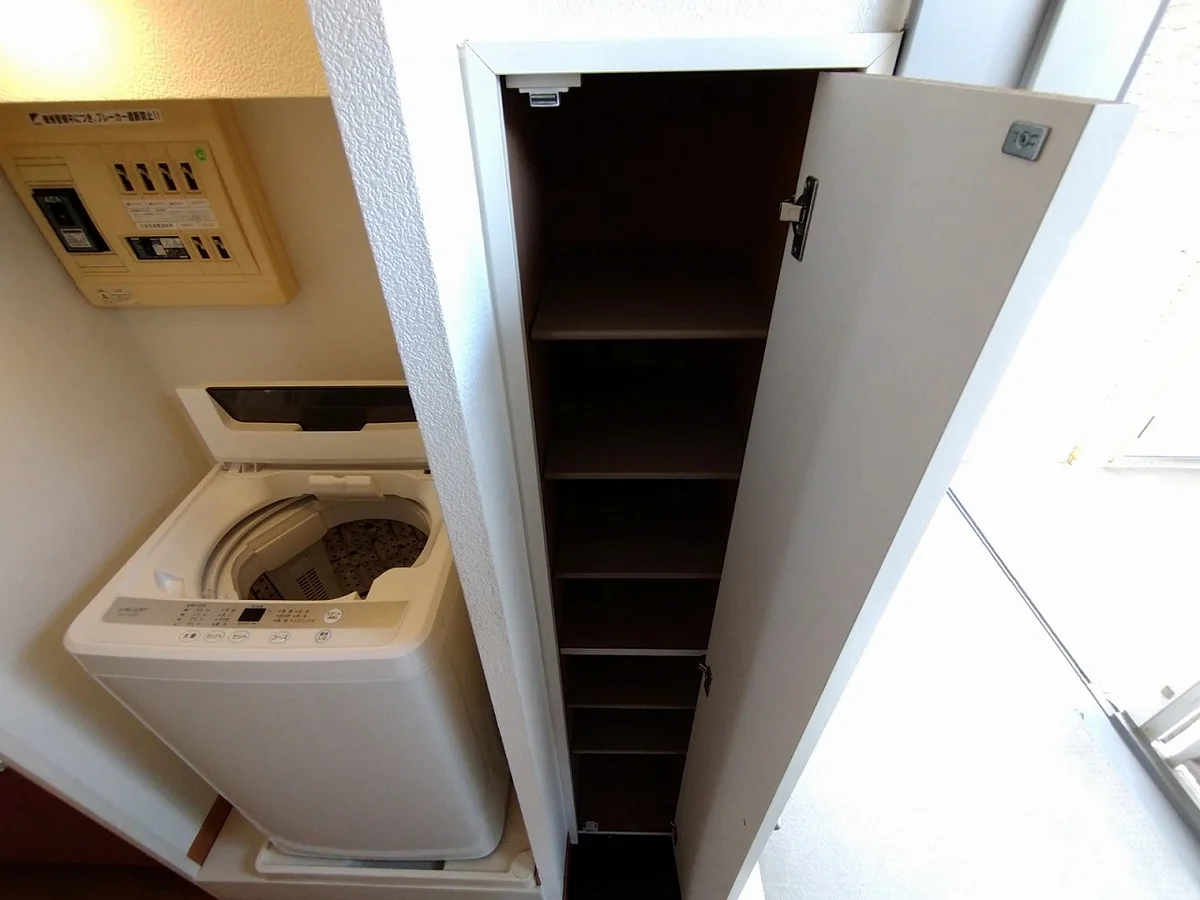 シューズボックス