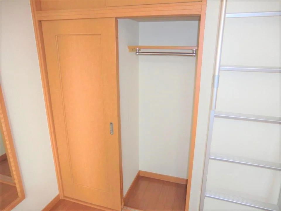 同タイプ物件の為、形状や間取寸法、色調等が実際とは異なります