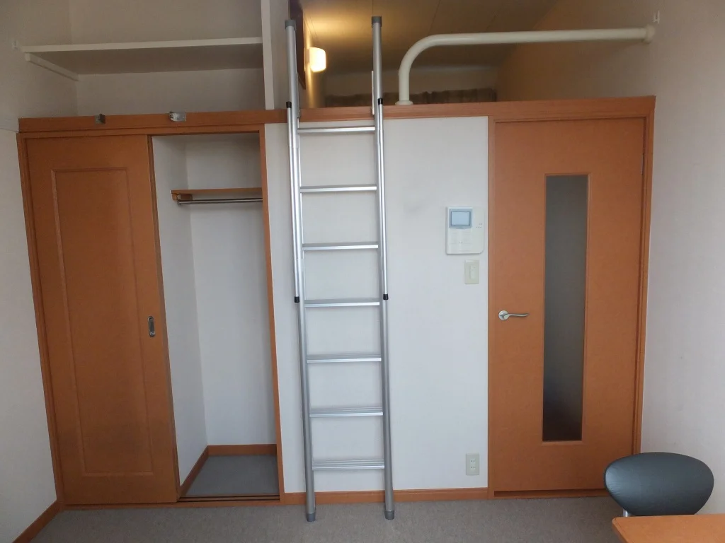 1階はフローリング、2階はじゅうたんです。