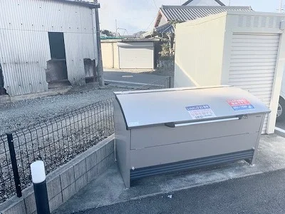 ダストボックス