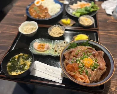 酒と肴とわんどとなんど さぶ六まで徒歩５分