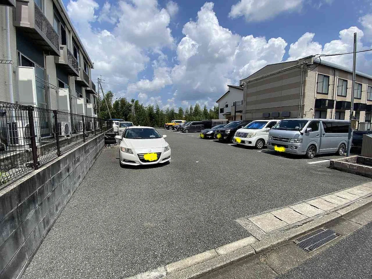 設備・仕様は号室により異なる為、現況を優先致します。