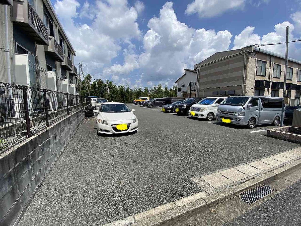 設備・仕様は号室により異なる為、現況を優先致します。