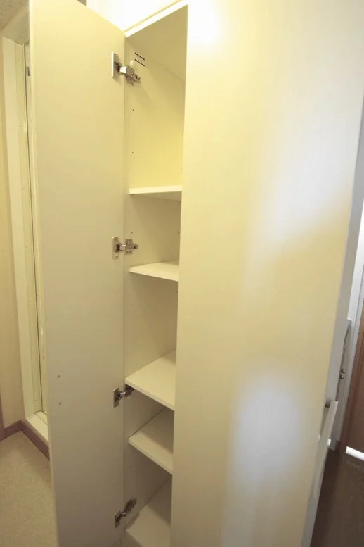 タオル・洗剤・お風呂用品等など、かさばるものを全部収納！