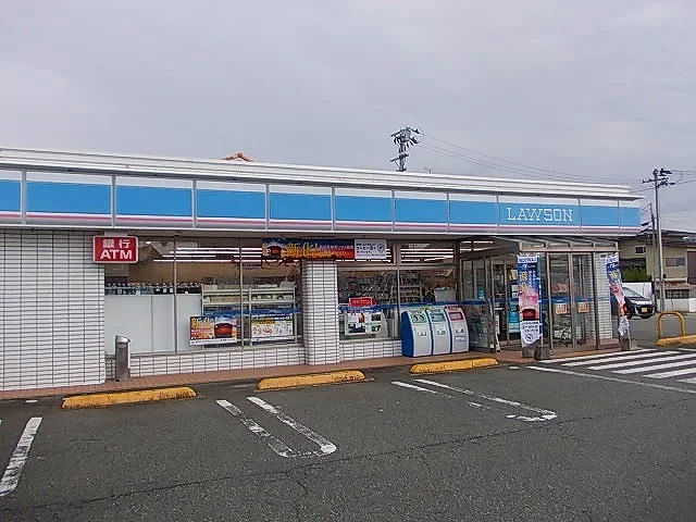 ローソン秋田将軍野青山店まで450m
