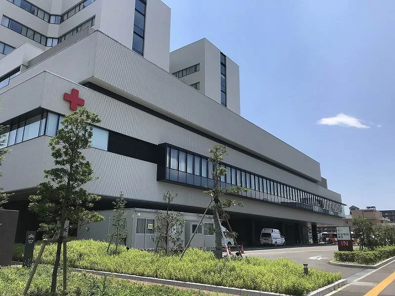 高知赤十字病院まで1700メートル（徒歩22分）