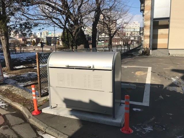 ごみ捨て場