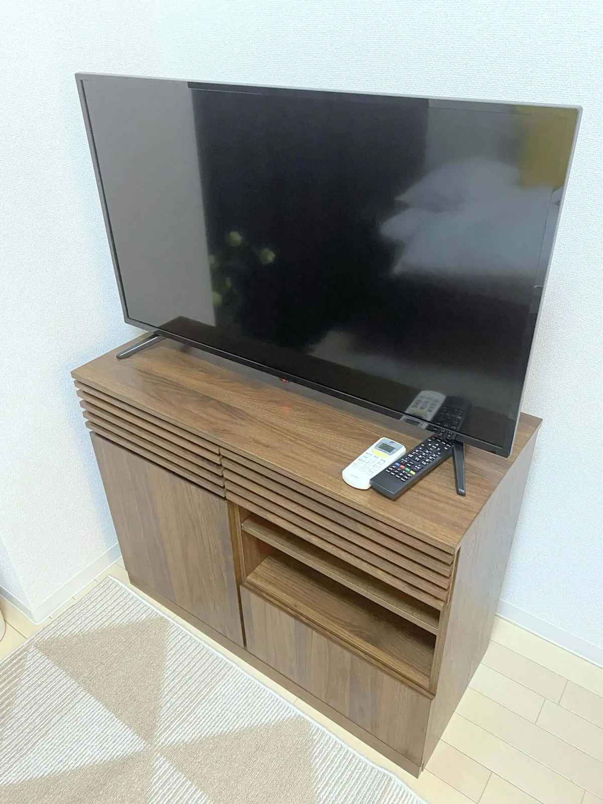 40インチのテレビもございます♪