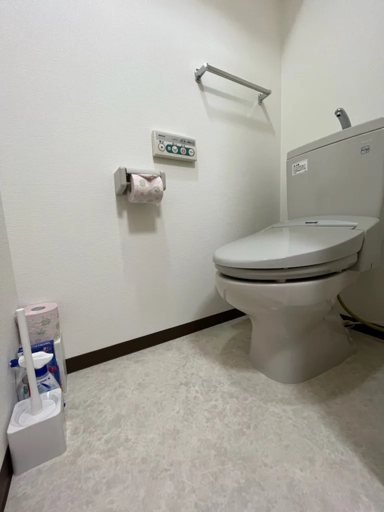 ※炊飯器・鍋フライパン・掃除機・アイロン・空気清浄機・HDD・ブルーレイレコーダーは現在設置しておりません。