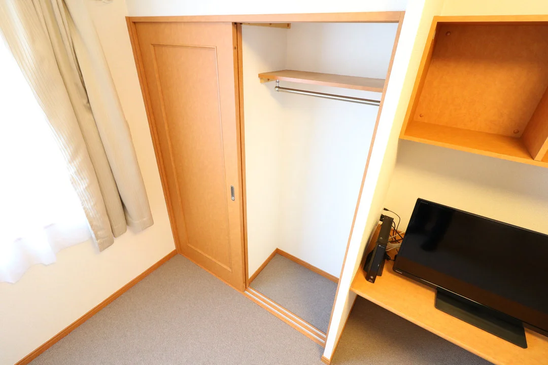 大型クローゼットにより収納も安心