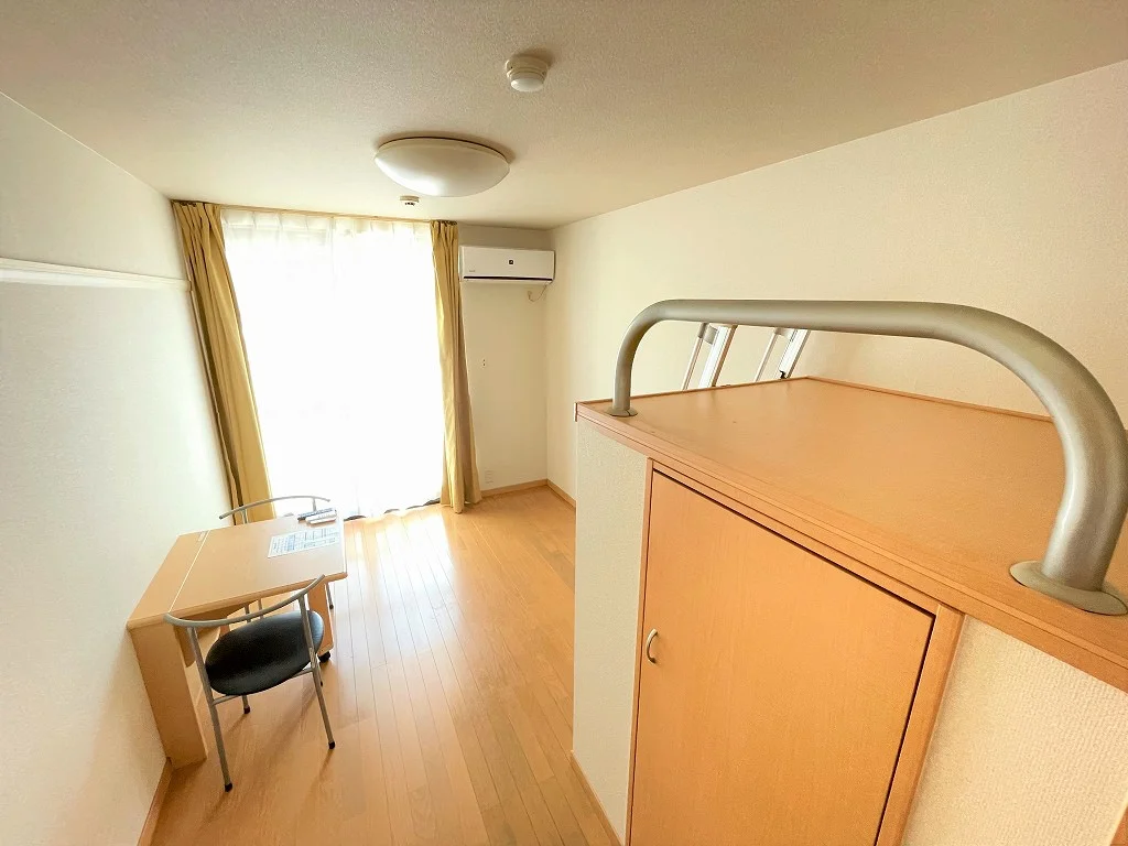 ハイベッド　天井高　約90ｃｍ