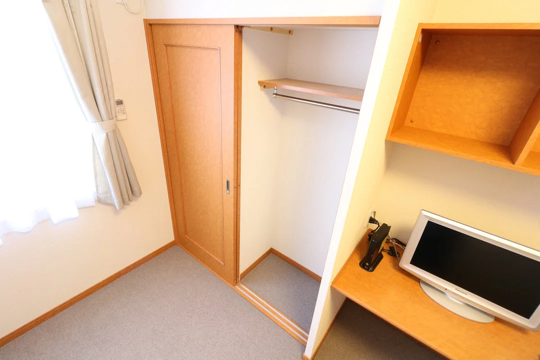 大型クローゼットにより女性の方でも収納が安心