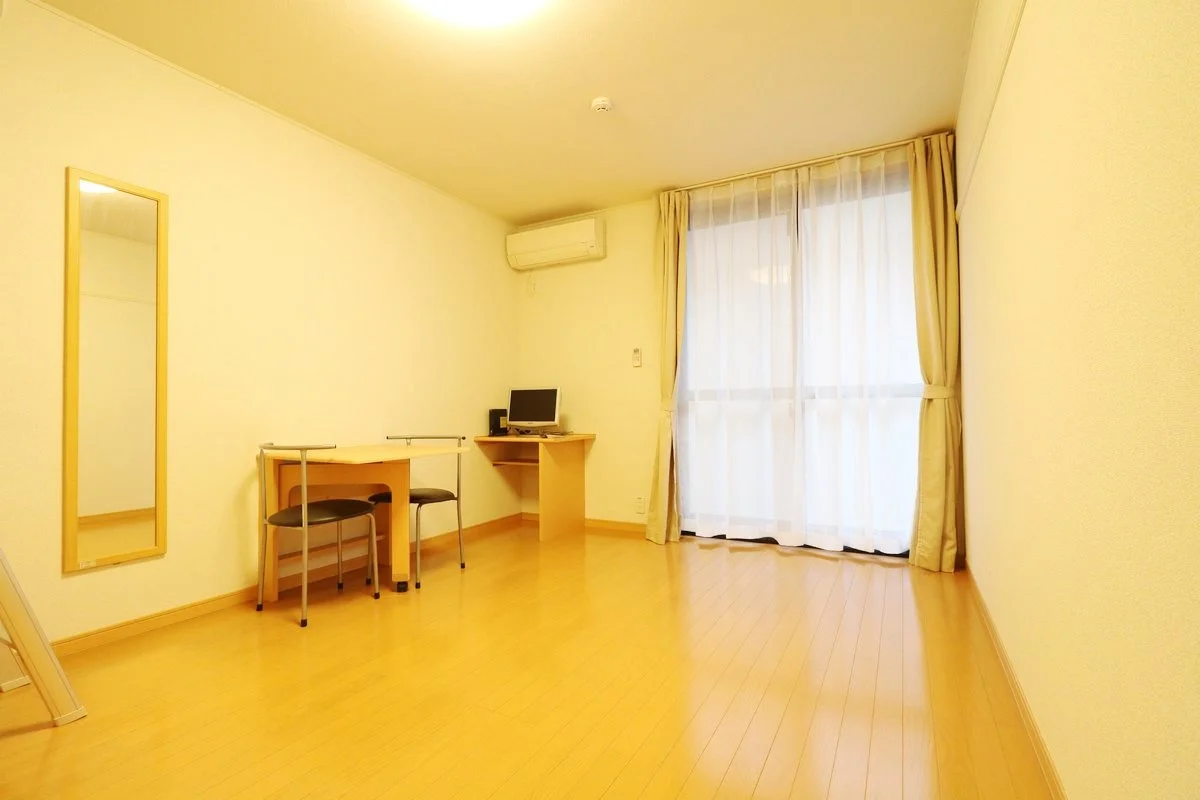 新入学生には安心！家具家電付で、すぐに新生活をスタート！