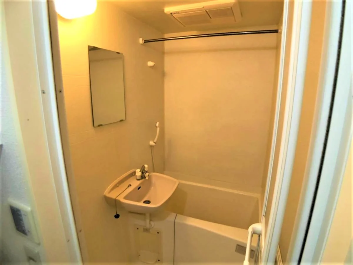 設備仕様は号室により異なる為、現状を優先する。