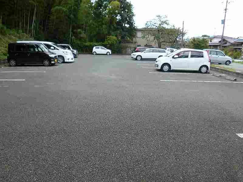 設備・仕様は号室により異なる為、現況を優先致します。