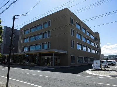 河北町役場まで1100m