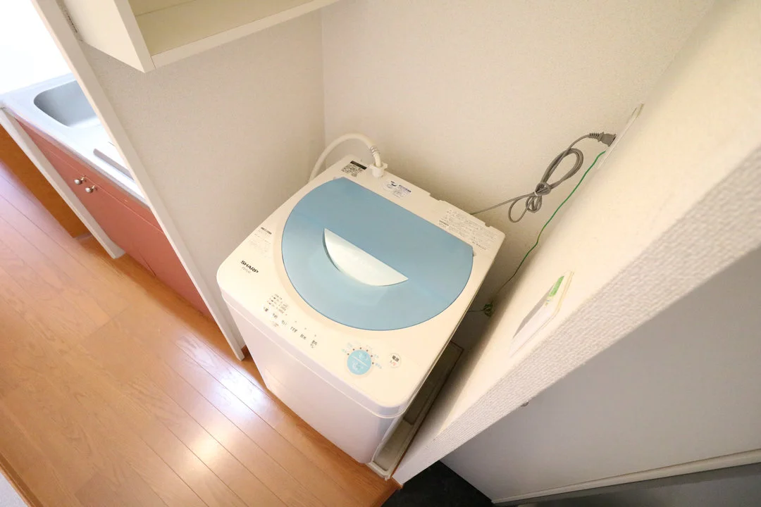 室内洗濯機完備によりお手軽に引越しが可能！