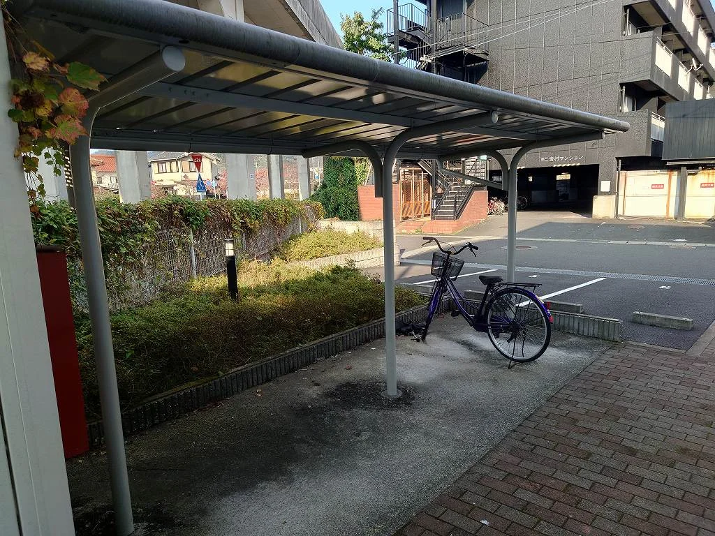 駐輪場、もちろん無料です。