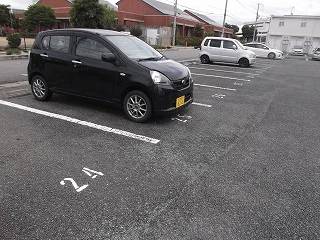 敷地内