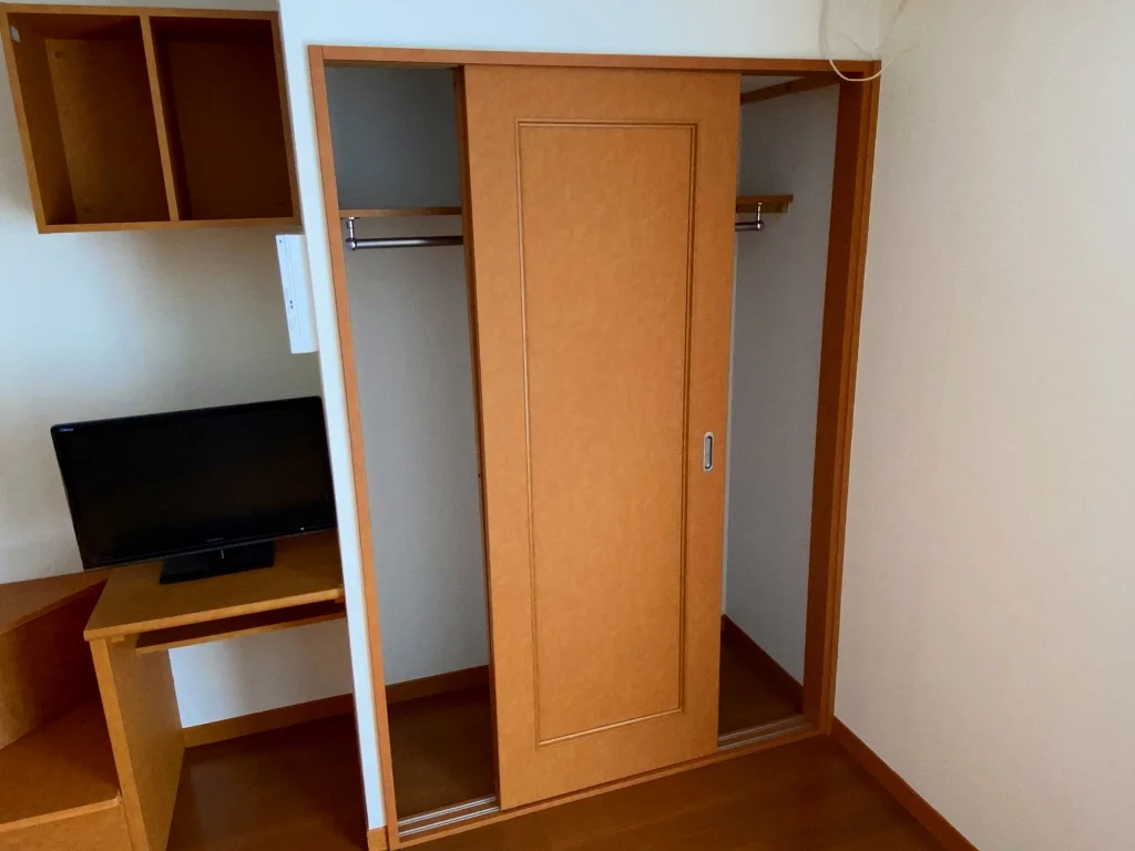 同タイプ部屋の写真となり設備等は現況と異なる場合があります