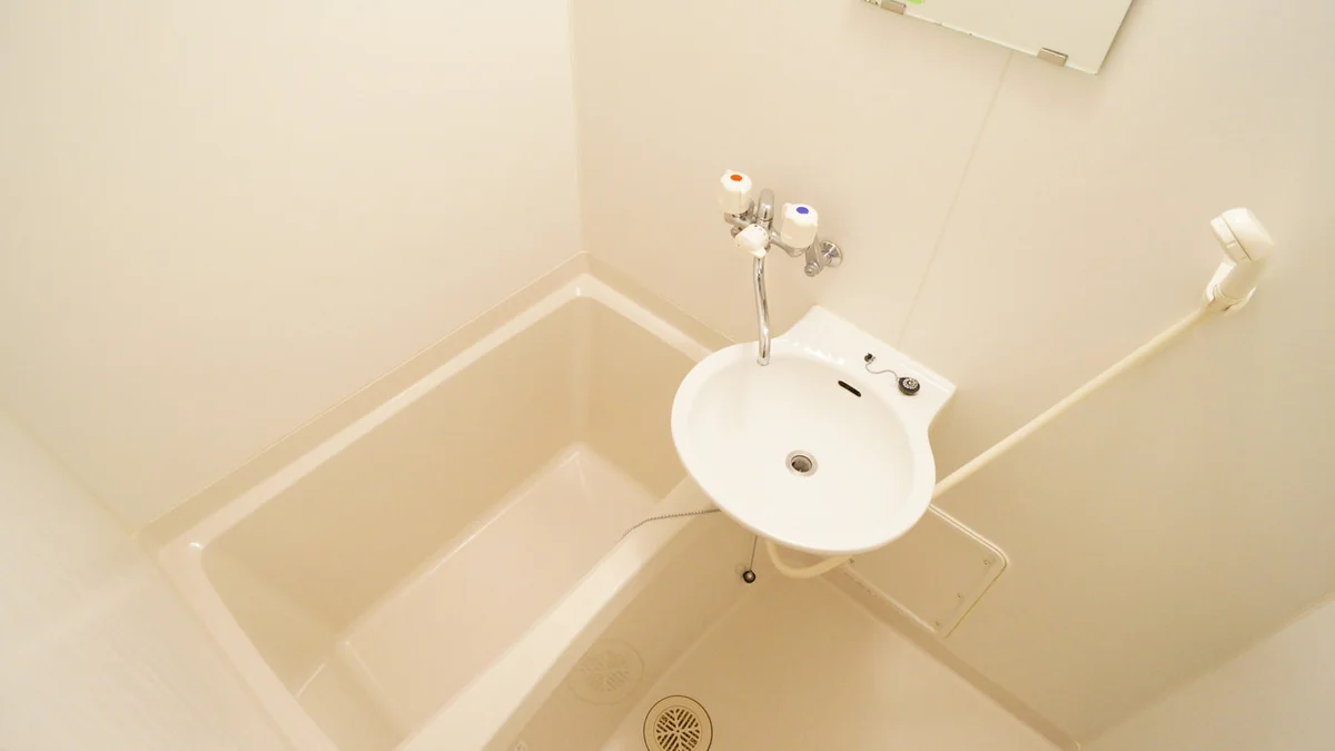 雨の日に便利な浴室乾燥機能付き♪