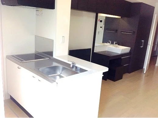 ダイニングキッチンなので、料理も楽しくできます。