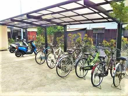 駐輪場有　無料