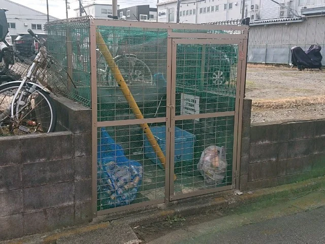 ゴミ置場