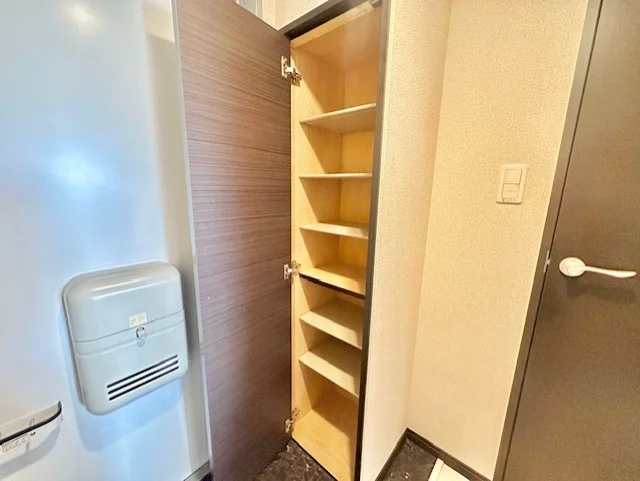 シューズボックス