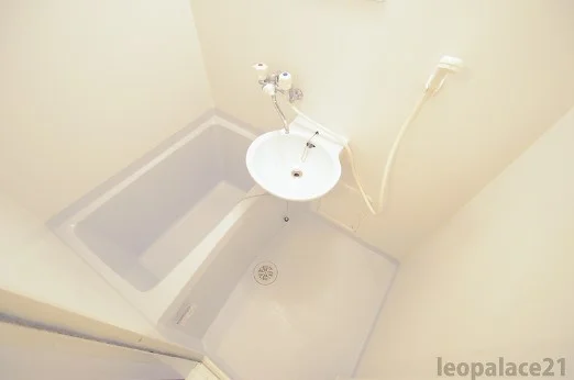 備品や設備仕様は号室等により異なります現地をご確認下さい。