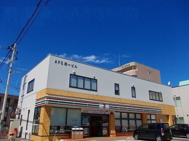 セブンイレブン　山王６丁目店まで448m