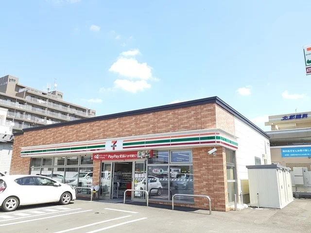 セブンイレブンまで280m