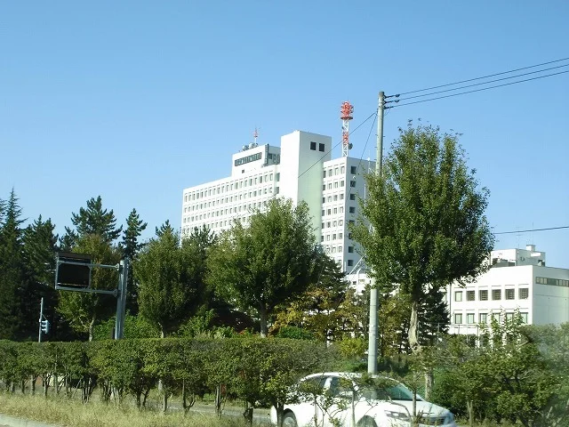 山形県庁まで1200m