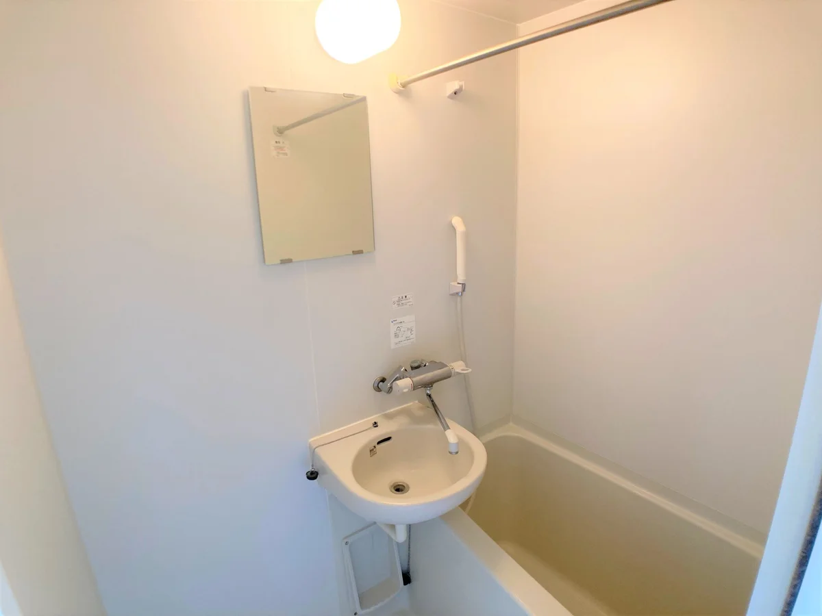 設備・使用は号室により異なる為、現況を優先いたします。