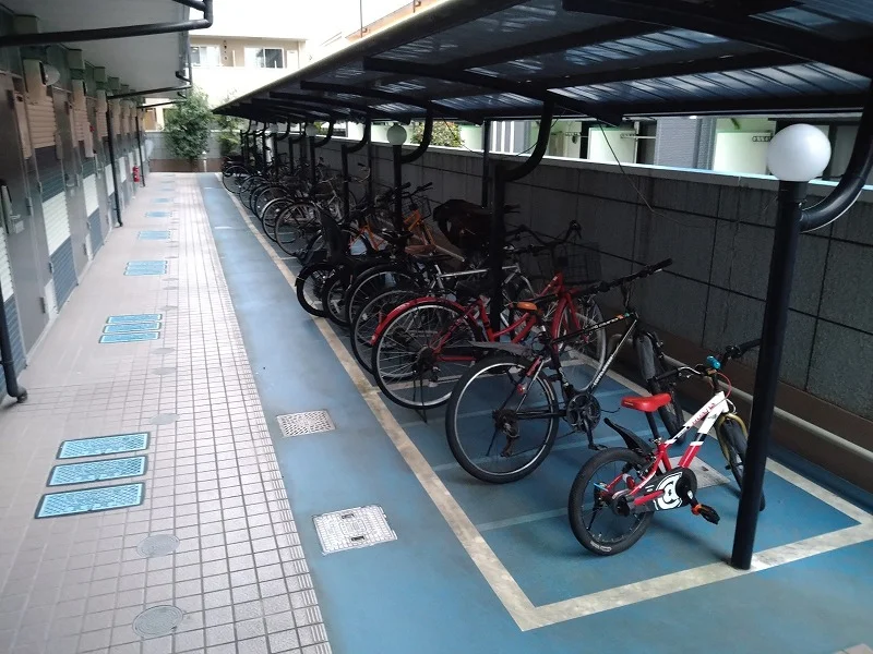 駐輪場　原付＆自転車のみ駐輪可能