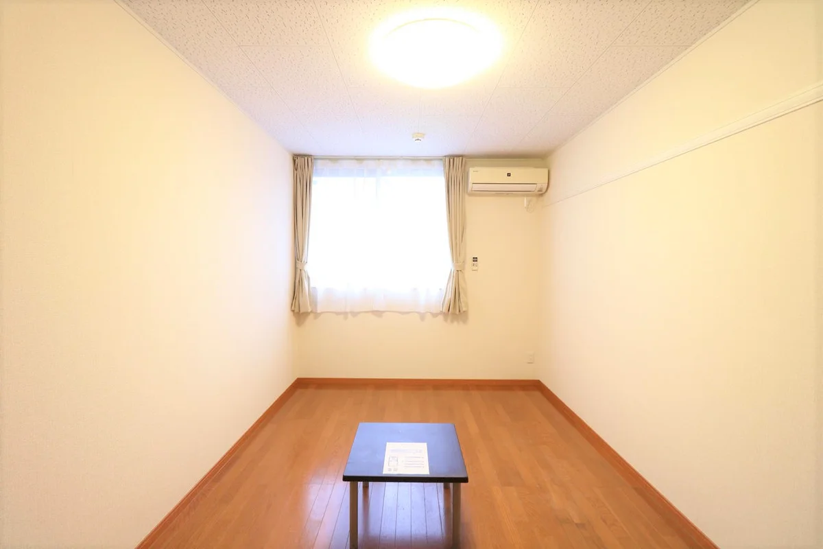 大型家具家電付きにより初めての一人暮らしの方も安心！