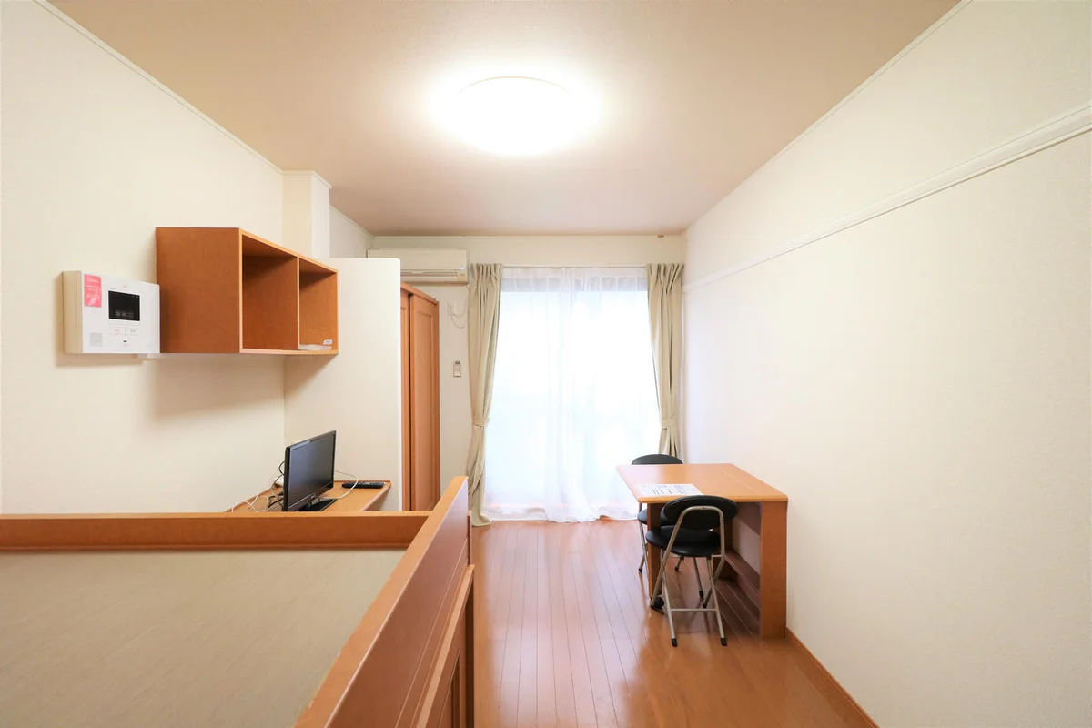 大型家具家電付きにより初めての一人暮らしの方も安心！