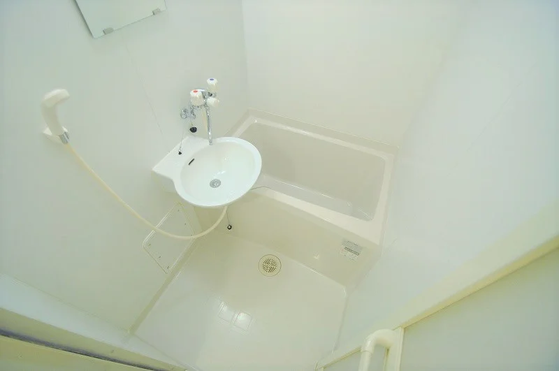 設備・仕様は号室により異なる為現況を優先致します。